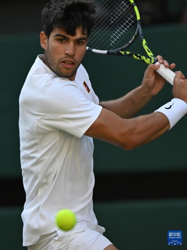 亚历山大的 亚历山大的