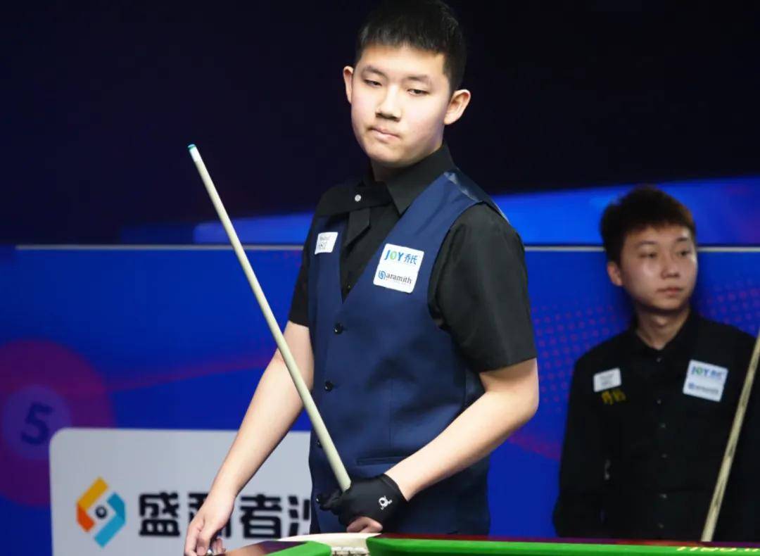 标签的同时 标签的同时